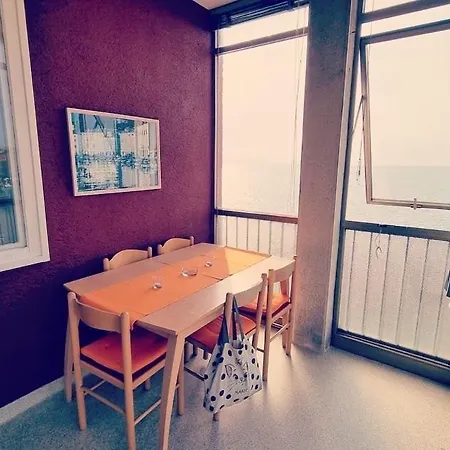 Apartma With A View *